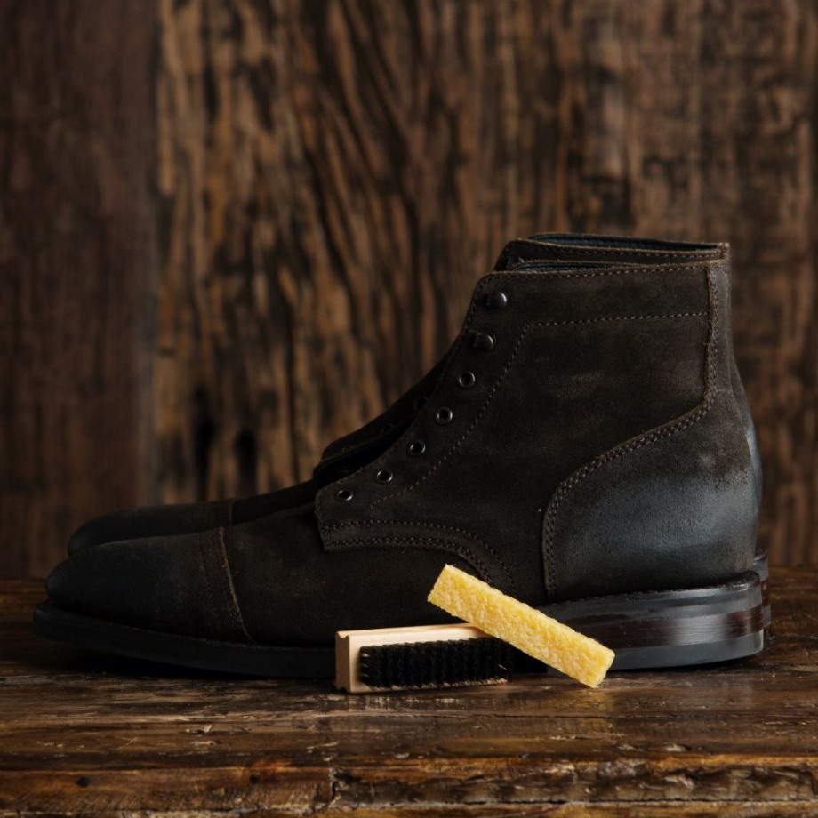Lunes De Cepillo Y Borrador Para Gamuza De Cobbler's Choice - Imagen 4